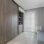 Apartment Air-conditioned In With Parking By Renters